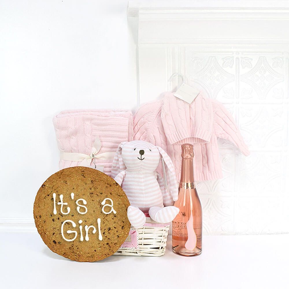 THE HUGGY BEAR GIFT BASKET   
